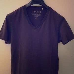 Guess vneck shirt